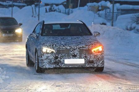 Erlkönig Mercedes CLA