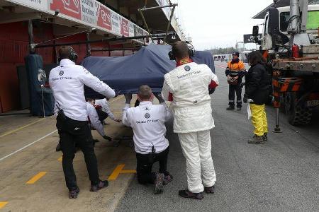 Charles Leclerc - Sauber - F1-Test - Barcelona - Tag 2 - 27. Februar 2018