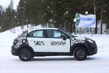 Erlkönig Fiat 500x