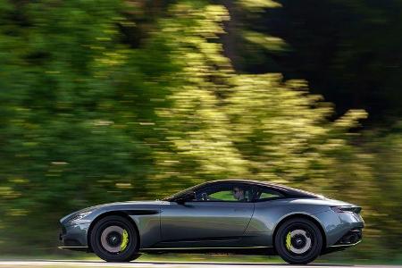Aston Martin DB11 AMR