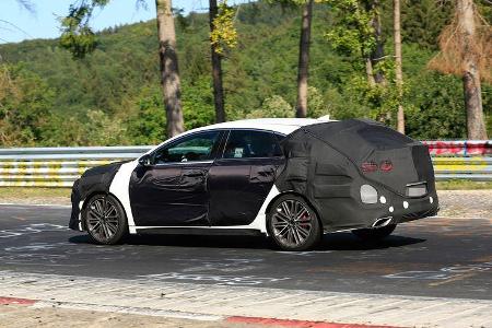 Erlkönig Kia Proceed