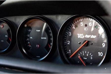 10/2018, Lanzante Porsche 930 mit Formel-1-Motor