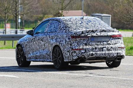 Erlkönig Audi RS3 Limousine