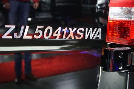 Da muss wenigstens die Typbezeichnung aussagekräftig sein - für Chinesen?