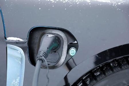 Erlkönig Porsche Taycan