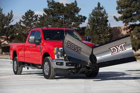 Ford F-350 Snowplow