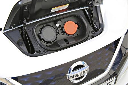 Nissan Leaf, Anschluesse