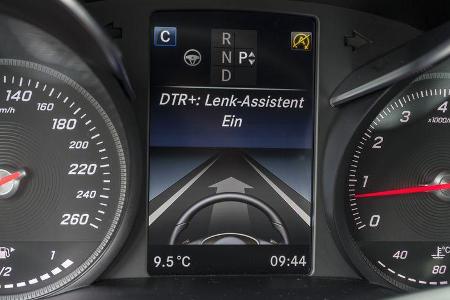 Mercedes C 160 T Details