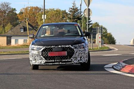 Erlkönig Audi A1 Allroad Quattro