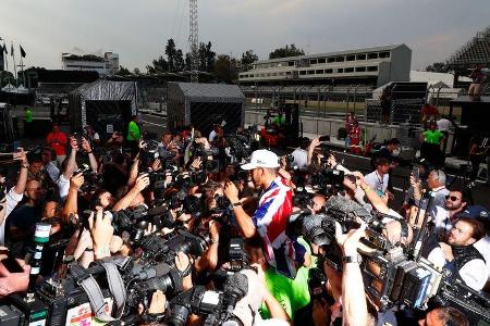 Lewis Hamilton - Mercedes- Formel 1