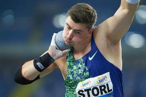 Kugelstoßen: Storl aus der Halle zur Geburt