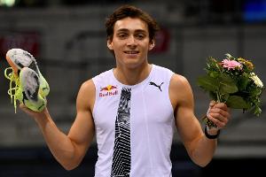 Hallen-ISTAF: Duplantis siegt souverän - Blech überrascht als Zweiter