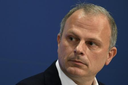 Schalke sucht noch Spieler für die Außenbahn - Thommy kommt nicht