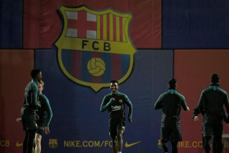 Zwei Mitglieder des Barca-Mitarbeiterstabs positiv getestet