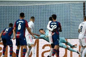 Dezimiertes Real verliert gegen Levante