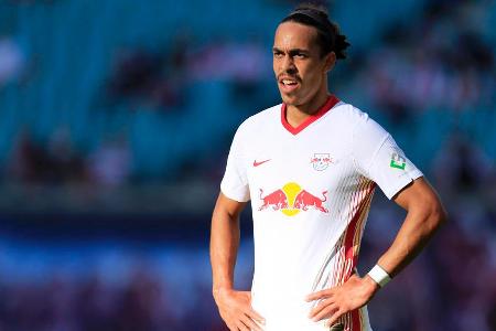 Machte die Bälle im letzten Drittel wiederholt gut fest, wurde in vielen Szenen aber überhart angegangen. Verzeichnete immer...