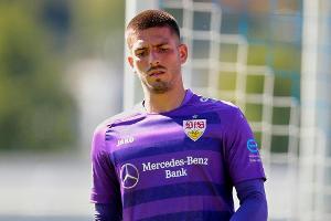 VfB verlängert mit Ersatztorwart Bredlow