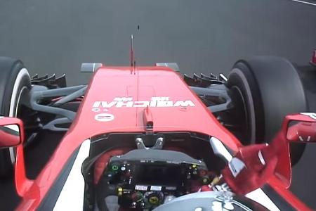 Nach einem Zweikampf mit Max Verstappen bricht es aus Vettel schon während des Rennens heraus. Via Boxenfunk motzt er über d...