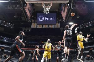 NBA: Nächster Sieg für Schröder und die Lakers - Doncic kommt in Schwung