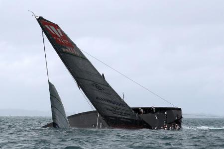 America's Cup: American Magic kentert kurz vor dem ersten Sieg