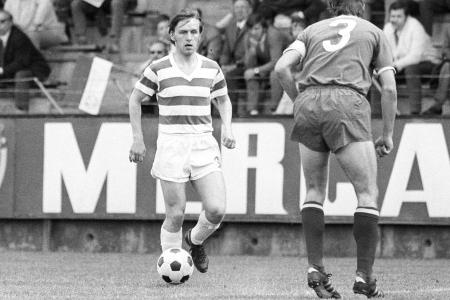 19 Jahre, 341 Tage - beim 7:0 gegen den 1. FC Kaiserslautern am 06.04.1968