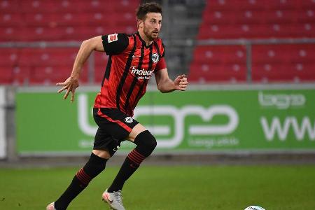 Wurde im letzten Bundesligaspiel seiner Karriere kaum gefordert. Konnte dennoch eine überzeugende Zweikampfquote vorweisen, ...