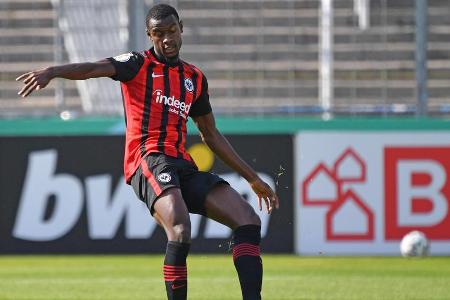 Räumte in seinen Duellen auf der halblinken Seite viel ab. Trieb den Spielaufbau zudem mit mutigen Ideen voran. Tauchte wie...