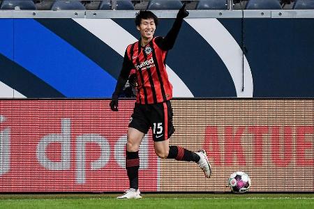 Spielte die letzten Konter-Situationen nicht perfekt zu Ende. Im Gegenpressing aber engagiert.