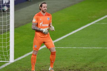 Bekam früh zwei dankbare Bälle auf sein Tor. War deshalb sofort auf Betriebstemperatur und zeigte wieder eine Top-Leistung. ...