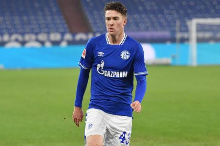 Hing zu Beginn fast komplett in der Luft. Bewies dann jedoch den richtigen Riecher und erzielte mit seinem ersten Ballkontak...