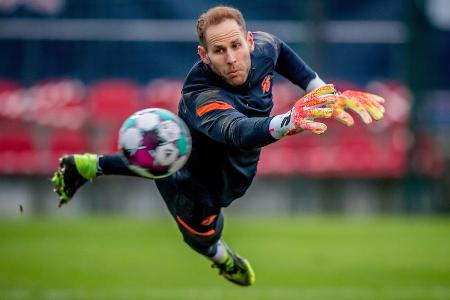 Platz 2: Peter Gulacsi | RB Leipzig | Internationale Klasse