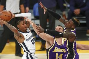 Lakers bauen Serie aus - Doncic bei Mavs-Sieg mit Bestwert