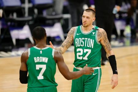 NBA: Boston gewinnt, Theis mit Knieproblemen - Posse um Durant
