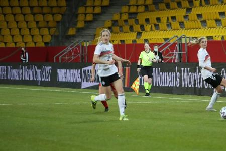 DFB-Frauen mit personellen 