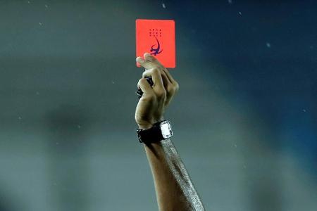 Brasilien: Acht Spiele Sperre wegen hüllenlosen Torjubels