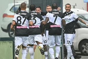 Corona-Abstandsregeln: Udine testet neues System im Stadion