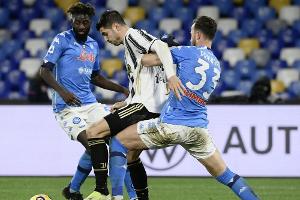 Italien: Spitzenduell zwischen Juve und Neapel wird am 17. März nachgeholt