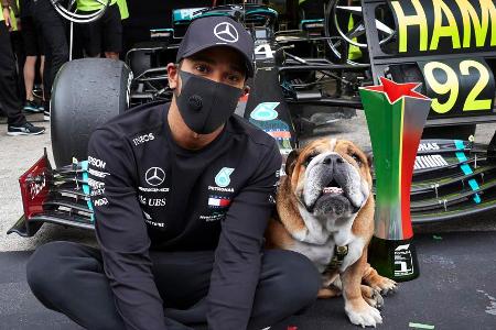 'Babyschritte' ja, Vollzug nein: In den ersten Tagen des Jahres 2021 kochte die Gerüchteküche über. Die Verlängerung 'bis En...