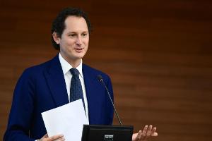 Ferrari-Boss Elkann: "Wir müssen mit Demut neu starten"