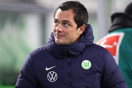 Externe Zugänge gab es keine, Nachwuchs-Innenverteidiger Tim Siersleben erhält seine Chance im Bundesliga-Team. Ansonsten ha...