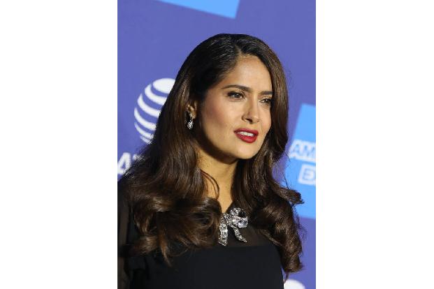 Salma Hayek will mit ihrer Produktionsfirma Ventanarosa Production das noch nicht erschienene Buch 'A Boob's Life: How Ameri...