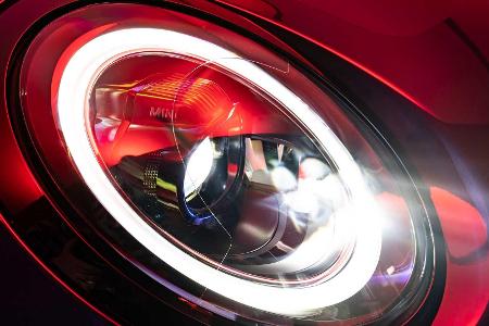 Mini (2021) Facelift: Neue Front und funky Mehrfarb-Dach