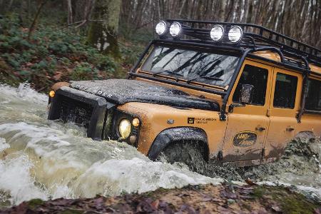 Land Rover Defender Works V8 Trophy: Camel lässt grüßen