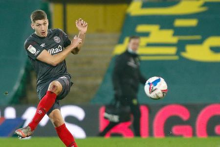 MITTELFELD/ANGRIFF: Vitaly Janelt (FC Brentford)