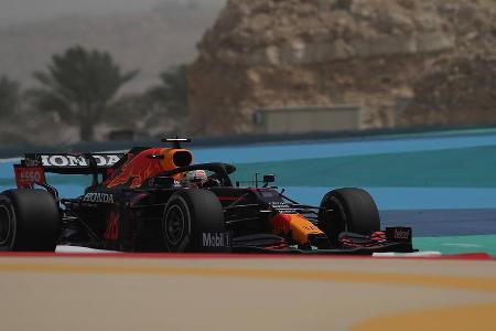 Der RB16B hat es in sich, die Tücken des Vorgängermodells scheinen ausgemerzt. Wenig verwunderlich, dass Verstappen die Best...