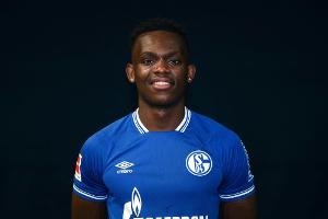 Schalke-Profi Matondo rassistisch beleidigt