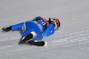 Skispringer Tande nach Horror-Sturz auf dem Weg der Besserung