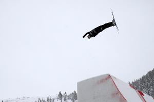 Ski-Freestyle: Weiß mit starkem Saisonabschluss
