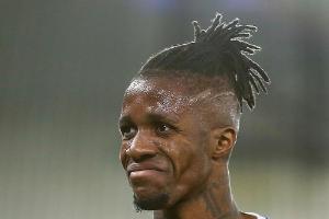 Palace-Profi Zaha verzichtet auf den Kniefall vor Anpfiff