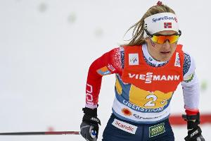 Johaug holt viertes Gold mit Rekordvorsprung